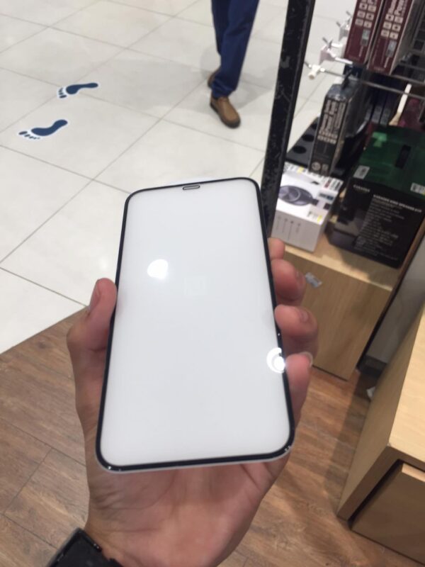 i646 ISMART Japan 3D Tempered Glass Screen for iPhone