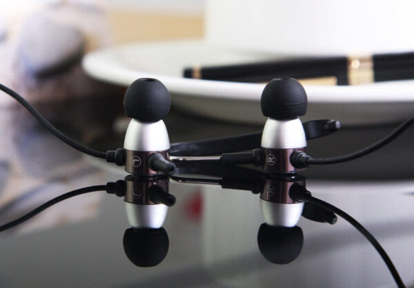I780 HUAST / HUASTAY Sports Headphones