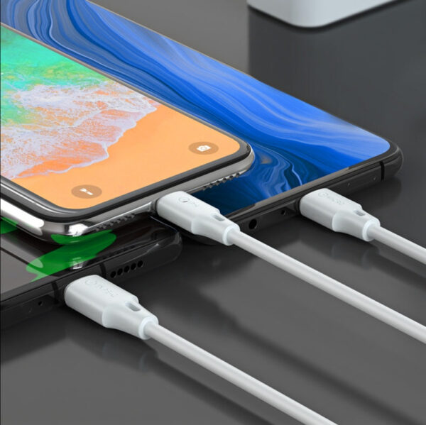 IMG_20200708_145320.jpg WDC-103th Fast charging 3in1 Cable