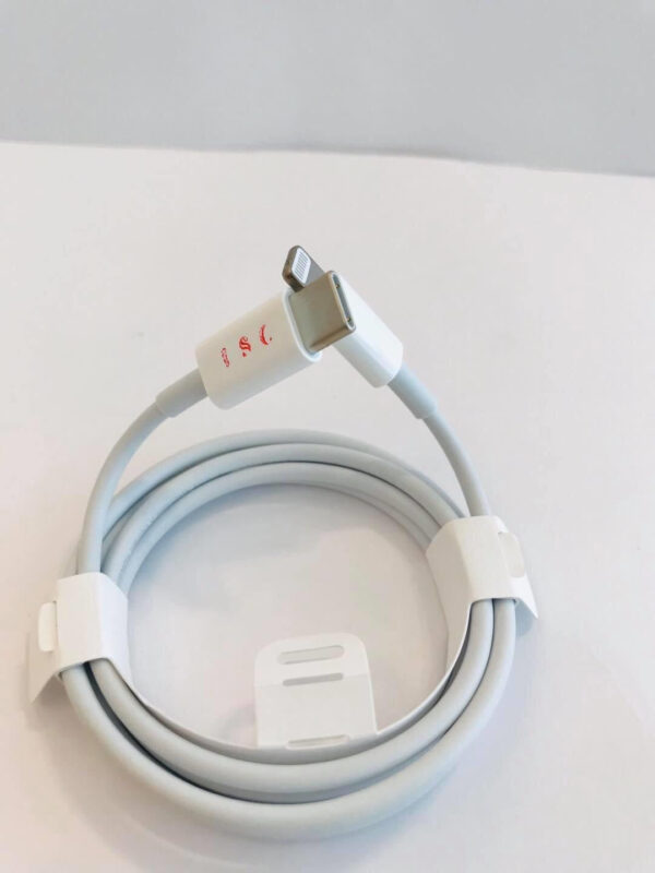 image_1f02f0f6-0440-4cdf-afcc-b292c2a8c9ee.jpg i990 Apple Original USB-C to Lightning Cable (used)