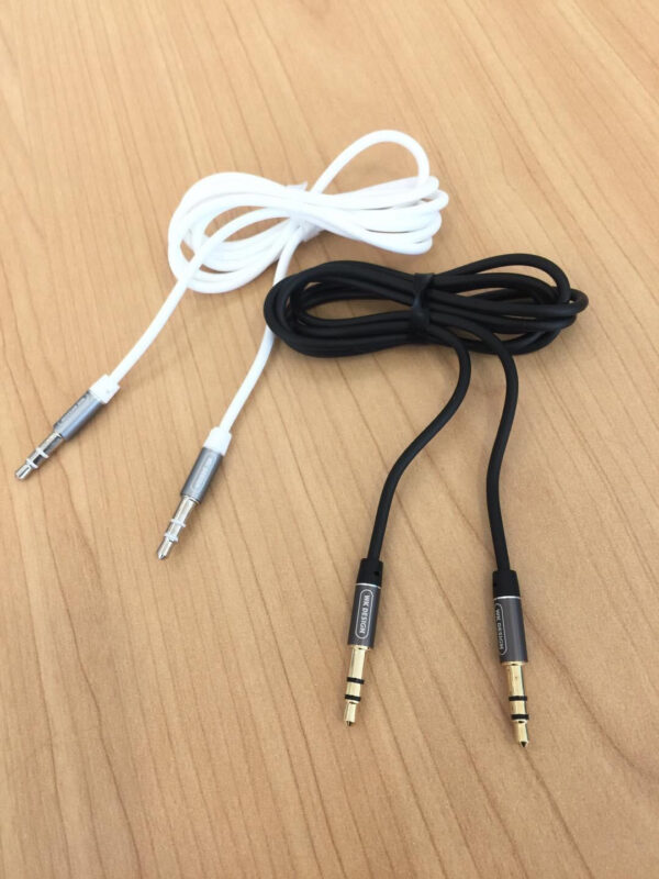 image_653dbe5d-6589-4c1e-8d54-7517131b5df3.jpg WDC-019 Melody Aux cable (DC 3.5 to 3.5)