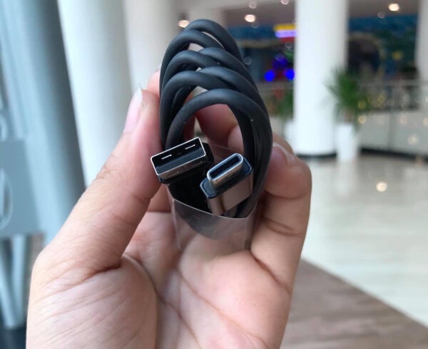 image_81a05fd8-106a-4abc-be92-fa60d5f81013.jpg i798 Samsung Original Type-C USB Cable
