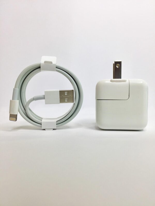 i386 Apple Original Lightning to USB Cable (used) Original In box