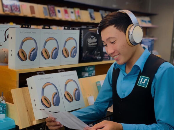 i1005 iSmart Voice Assistant Bluetooth Headset V8