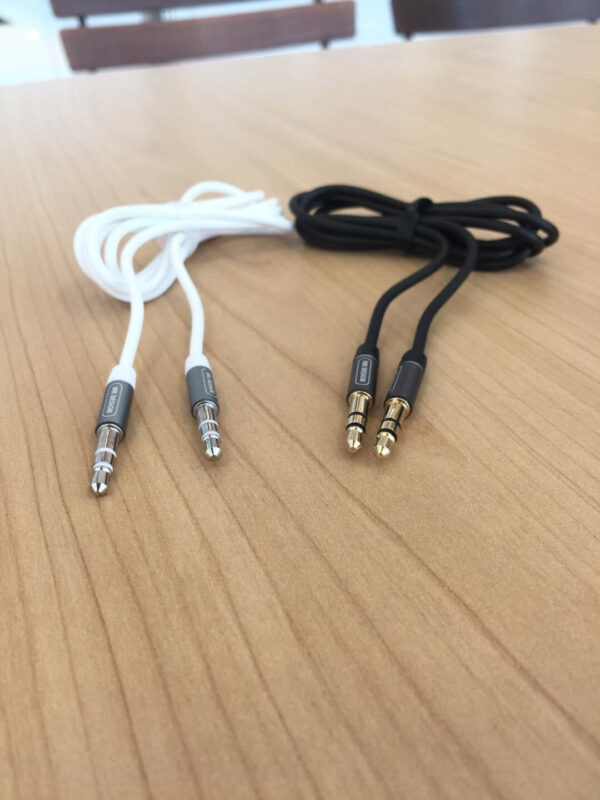 image_d8b8235b-230f-4814-9598-35fb975f0bfc.jpg WDC-019 Melody Aux cable (DC 3.5 to 3.5)